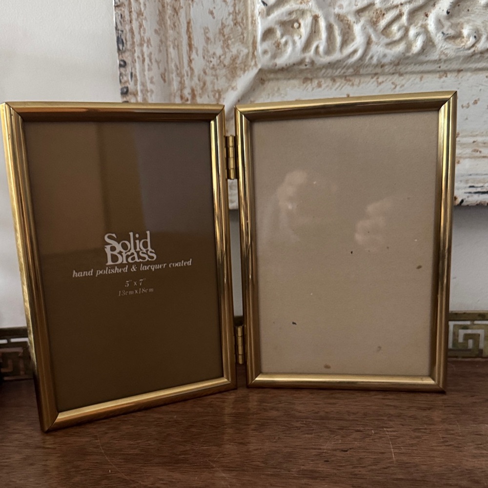 Solid Brass Vintage Gold Double Picture Frame - Picture 1 of 5